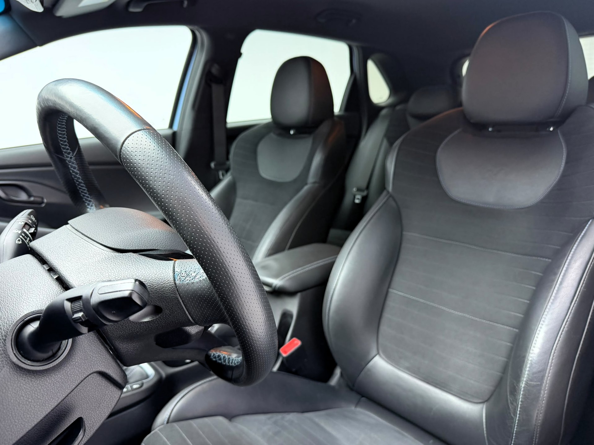 HYUNDAI i30 N 2.0 T-GDi-image-13