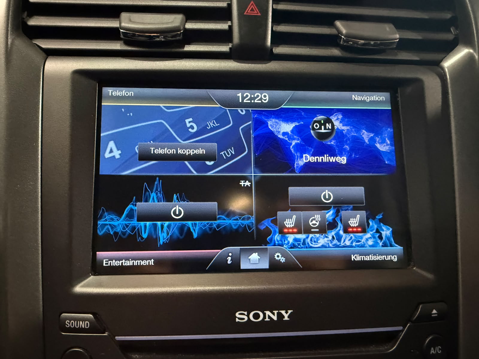 FORD Mondeo 2.0 TDCi Titanium AWD PowerShift (CH)-image-28