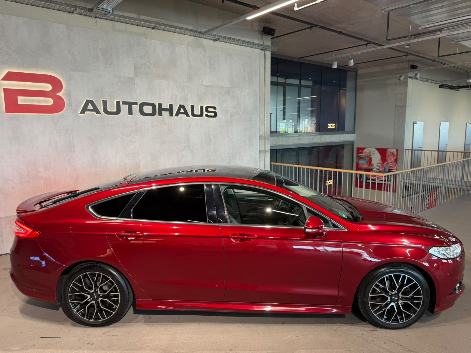 FORD Mondeo 2.0 TDCi Titanium AWD PowerShift (CH)-image-9
