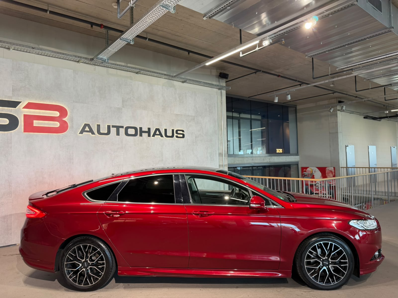 FORD Mondeo 2.0 TDCi Titanium AWD PowerShift (CH)-image-5