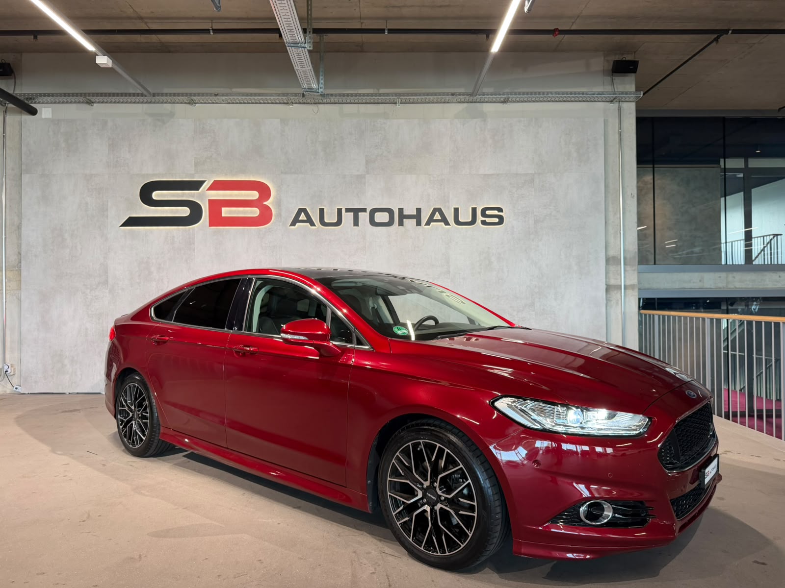 FORD Mondeo 2.0 TDCi Titanium AWD PowerShift (CH)