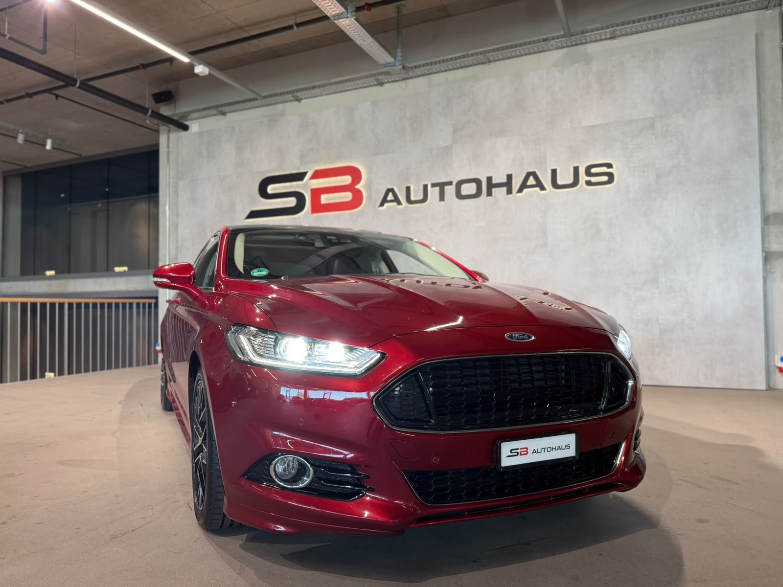 FORD Mondeo 2.0 TDCi Titanium AWD PowerShift (CH)-image-6