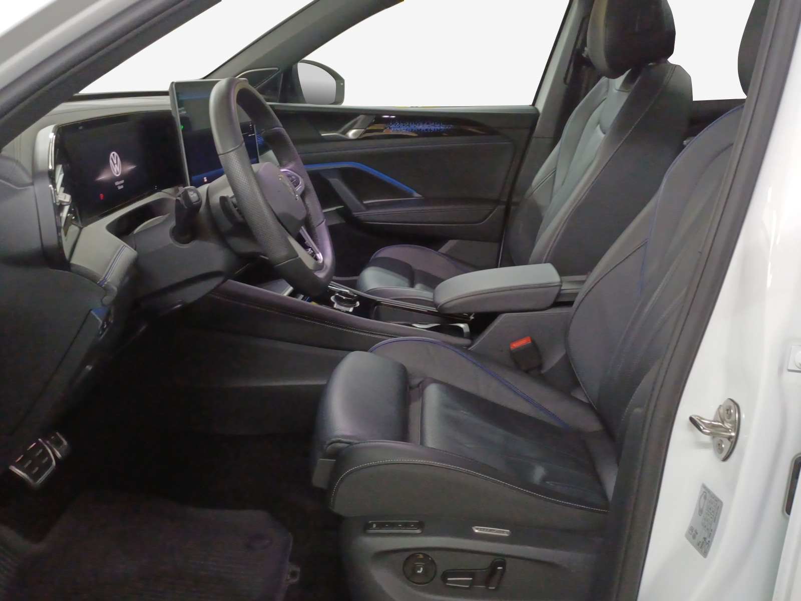 VW Tiguan 2.0 TSI DSG R-Line 4Motion-image-7
