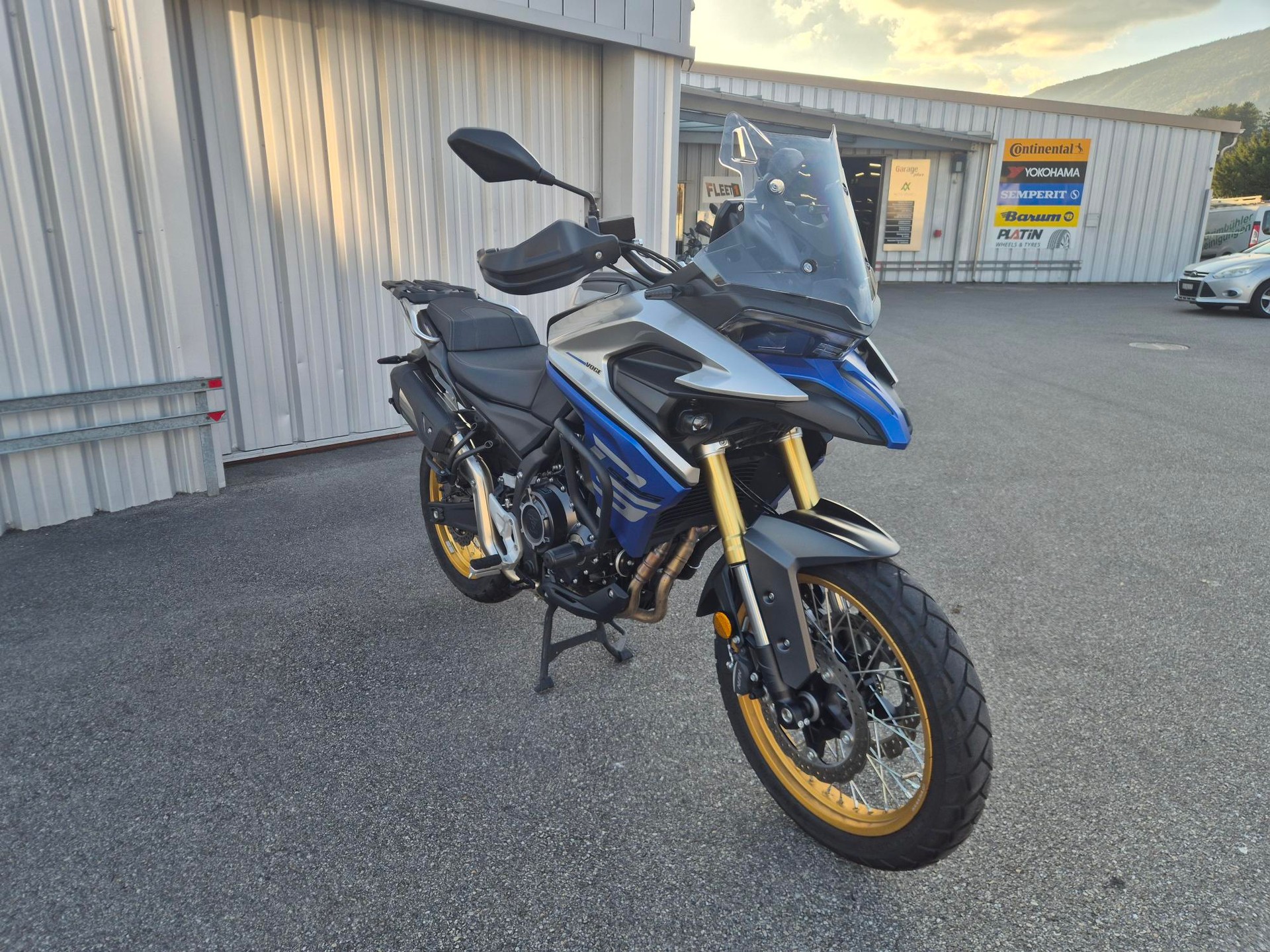 VOGE 525 DSX-image-6
