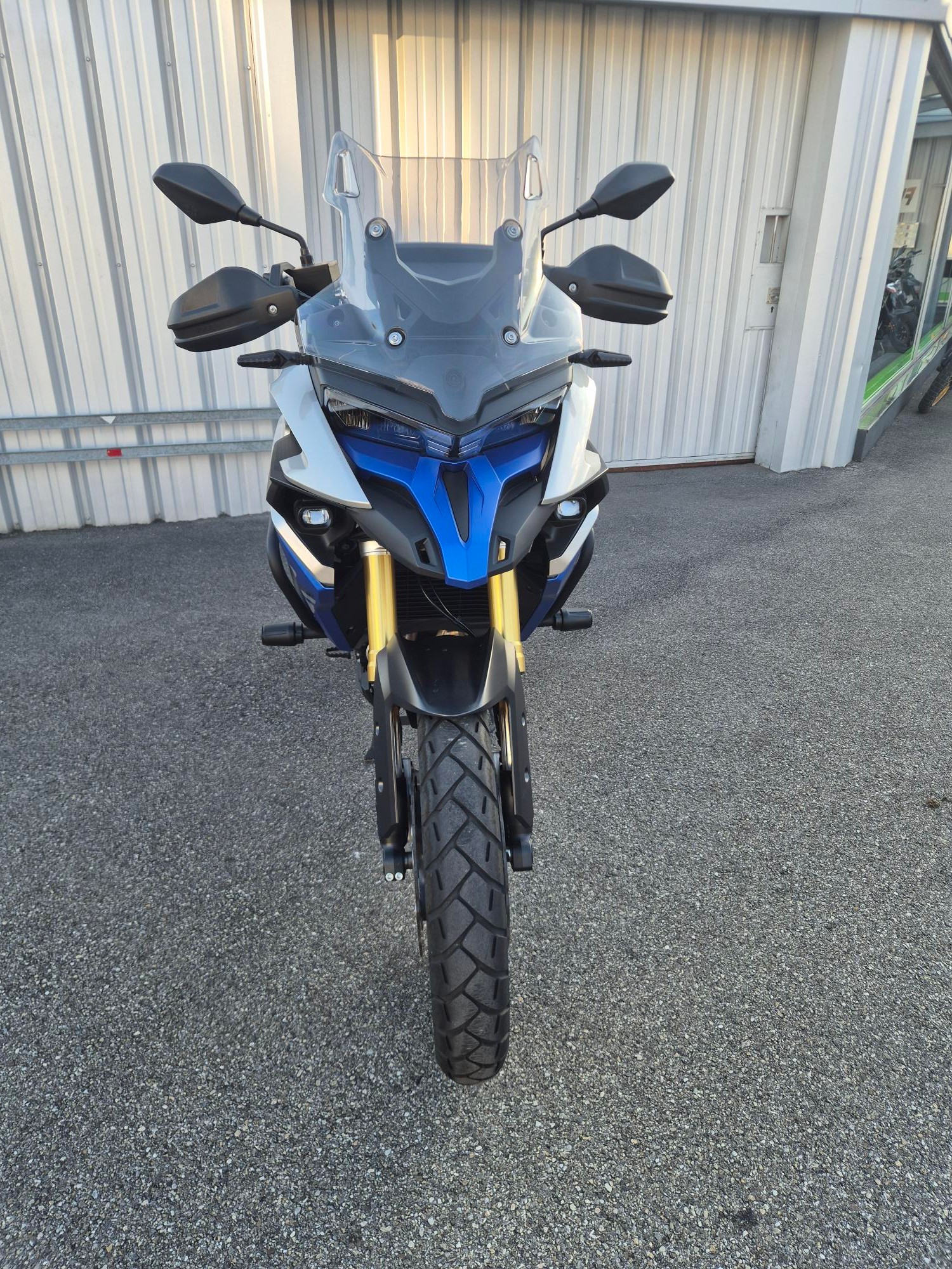 VOGE 525 DSX-image-7