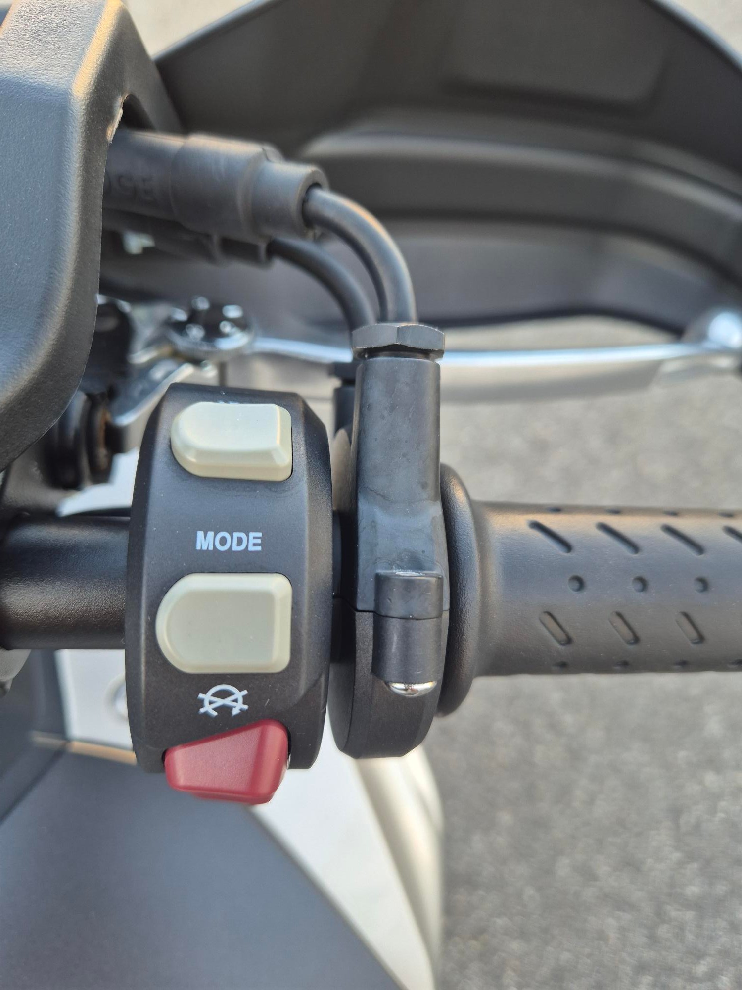 VOGE 525 DSX-image-10