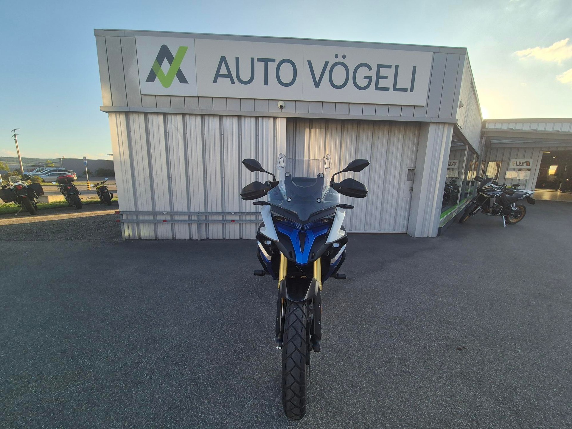 VOGE 525 DSX-image-2