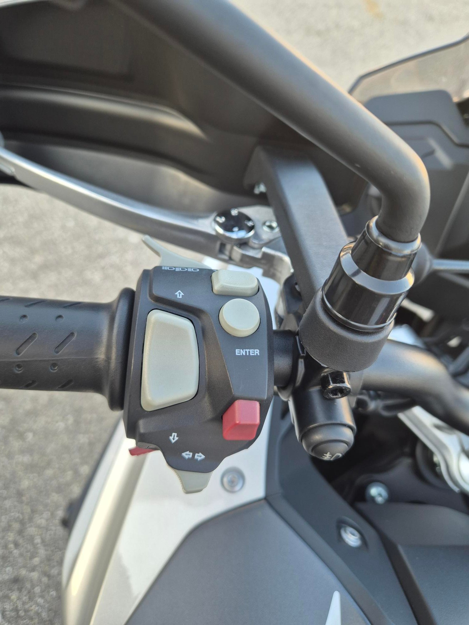 VOGE 525 DSX-image-9