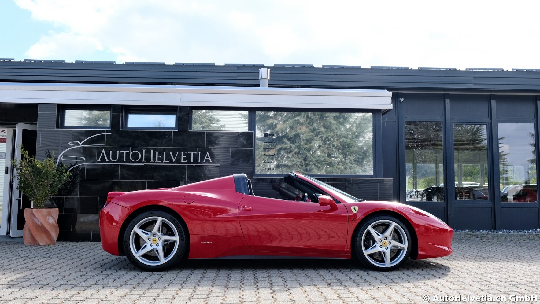 FERRARI 458 Spider Italia 4.5 V8-image-4