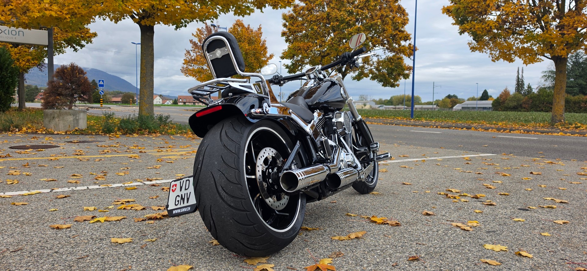 HARLEY-DAVIDSON FXSB Breakout 103 ABS-image-4