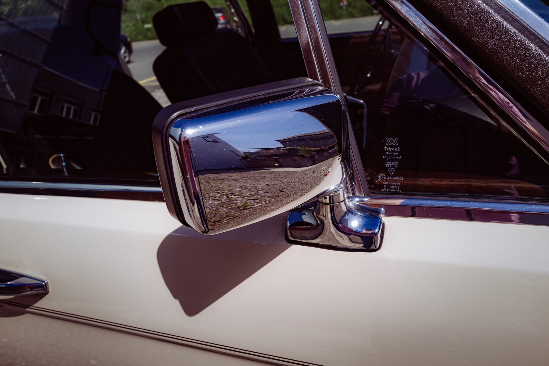 ROLLS-ROYCE Silver Spirit-image-13