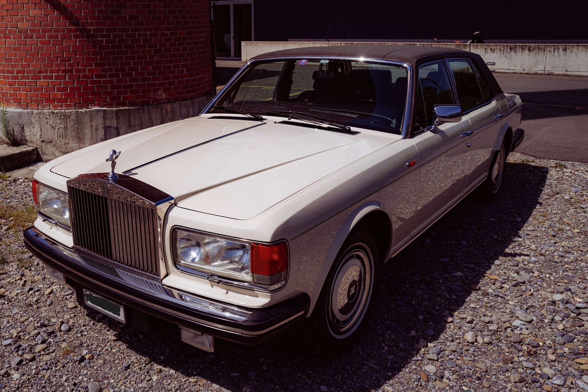 ROLLS-ROYCE Silver Spirit-image-1