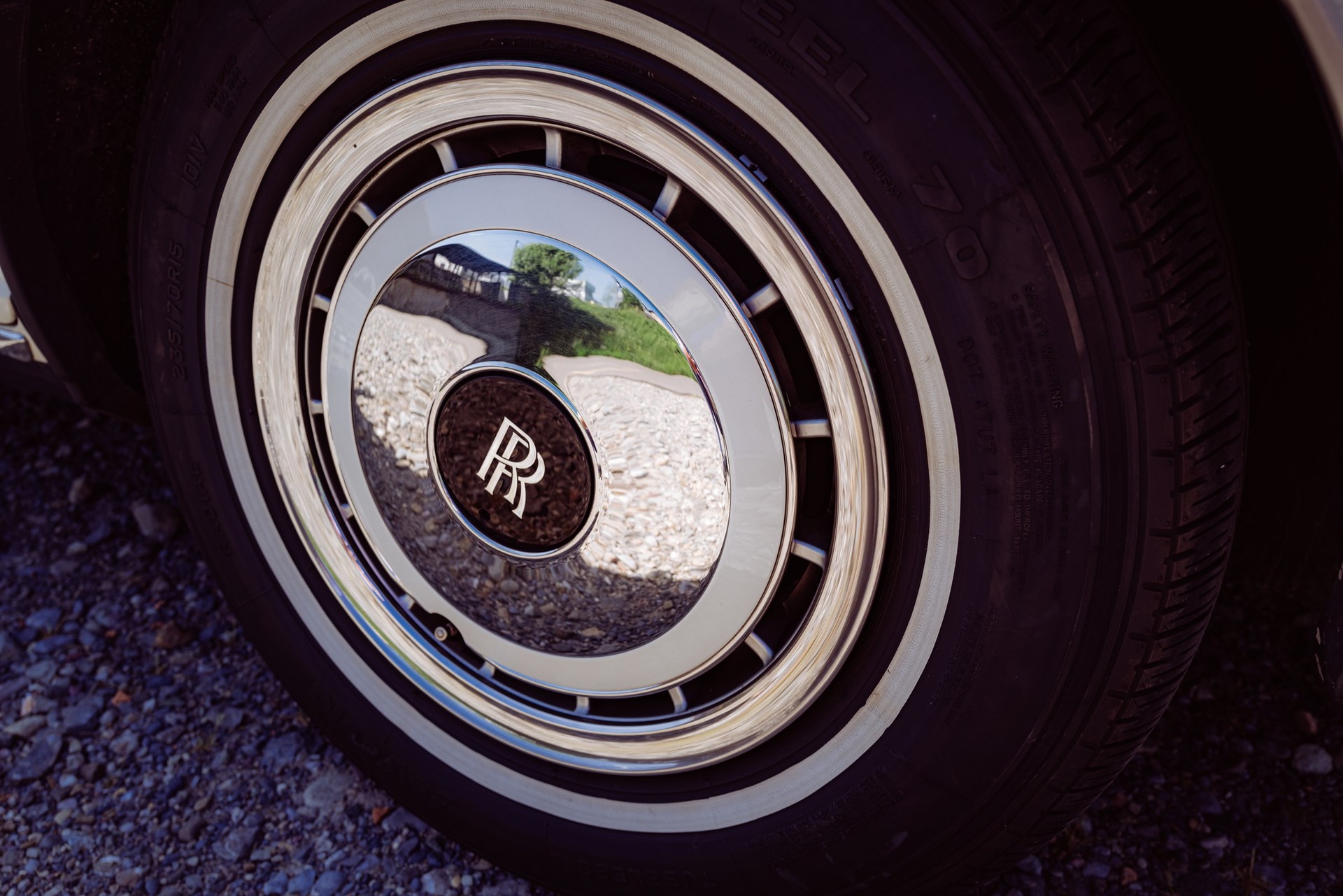 ROLLS-ROYCE Silver Spirit-image-6