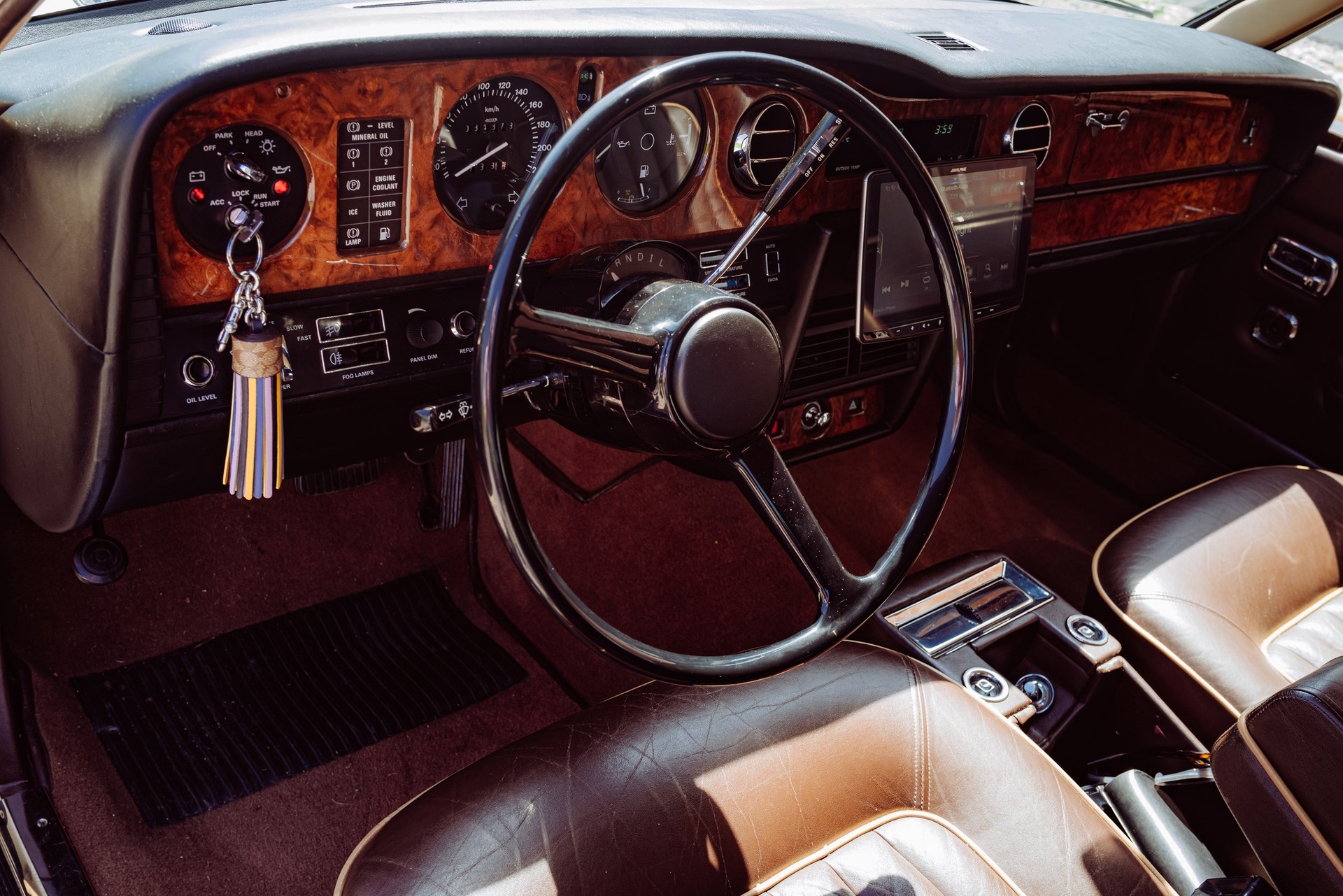 ROLLS-ROYCE Silver Spirit-image-7