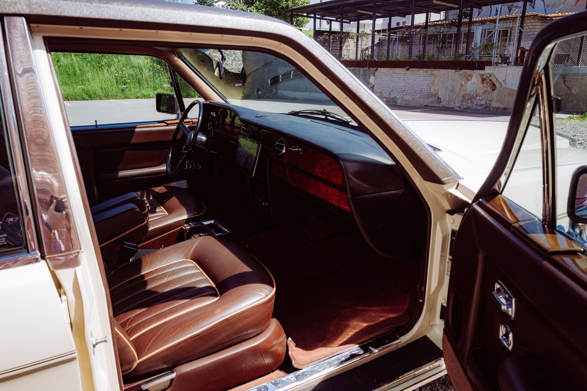 ROLLS-ROYCE Silver Spirit-image-3