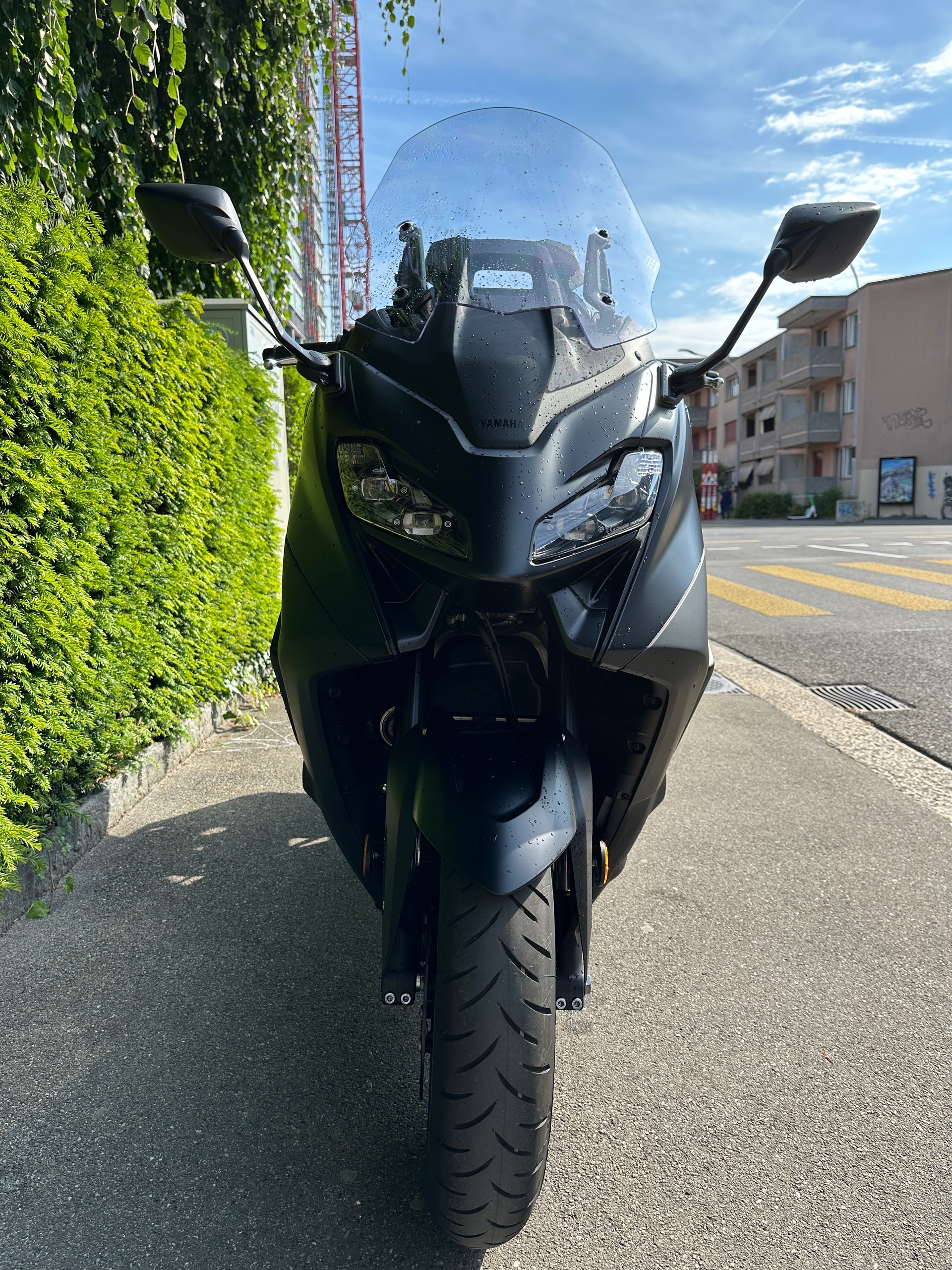 YAMAHA T-MAX-image-8