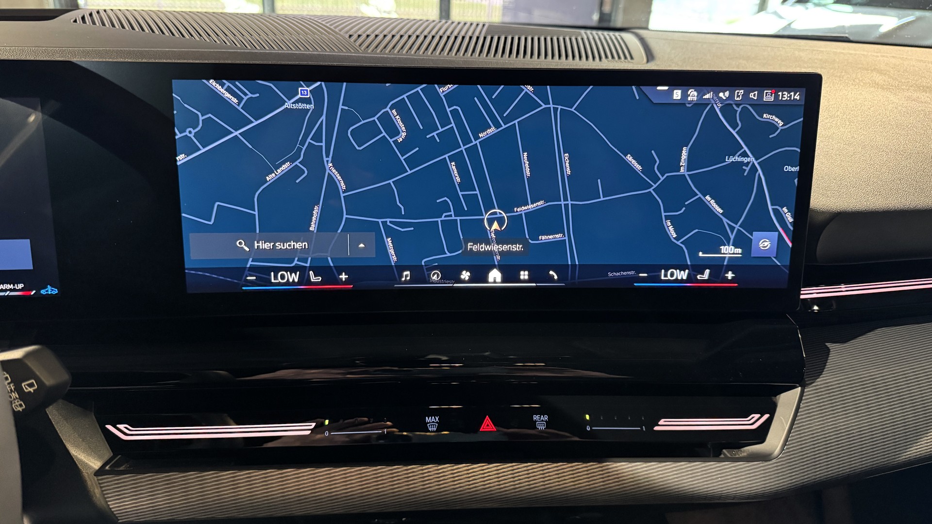 BMW 520d xDrive 48V Touring M Sport Steptronic-image-11
