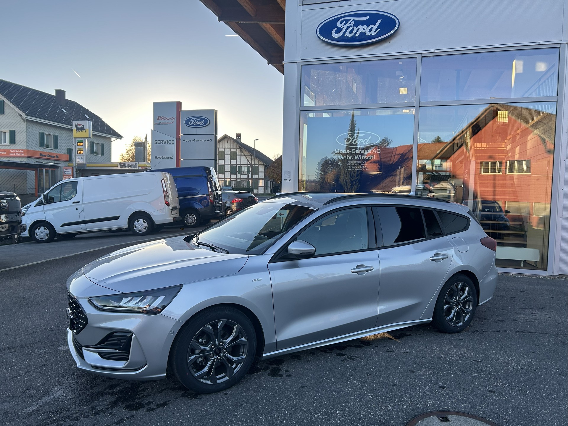 FORD Focus 1.0 MHEV ST-Line Automat
