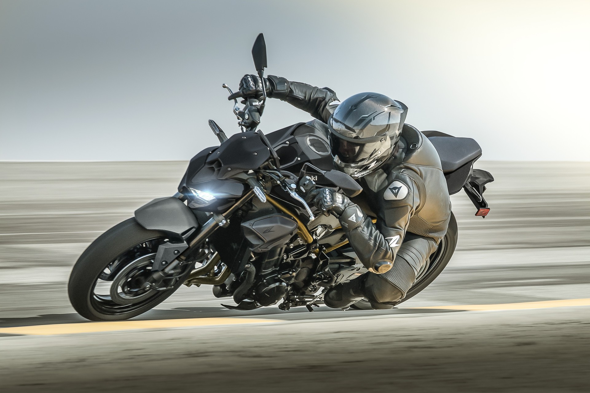 KAWASAKI Z 900 (91/70/35 KW) Level 3-image-14