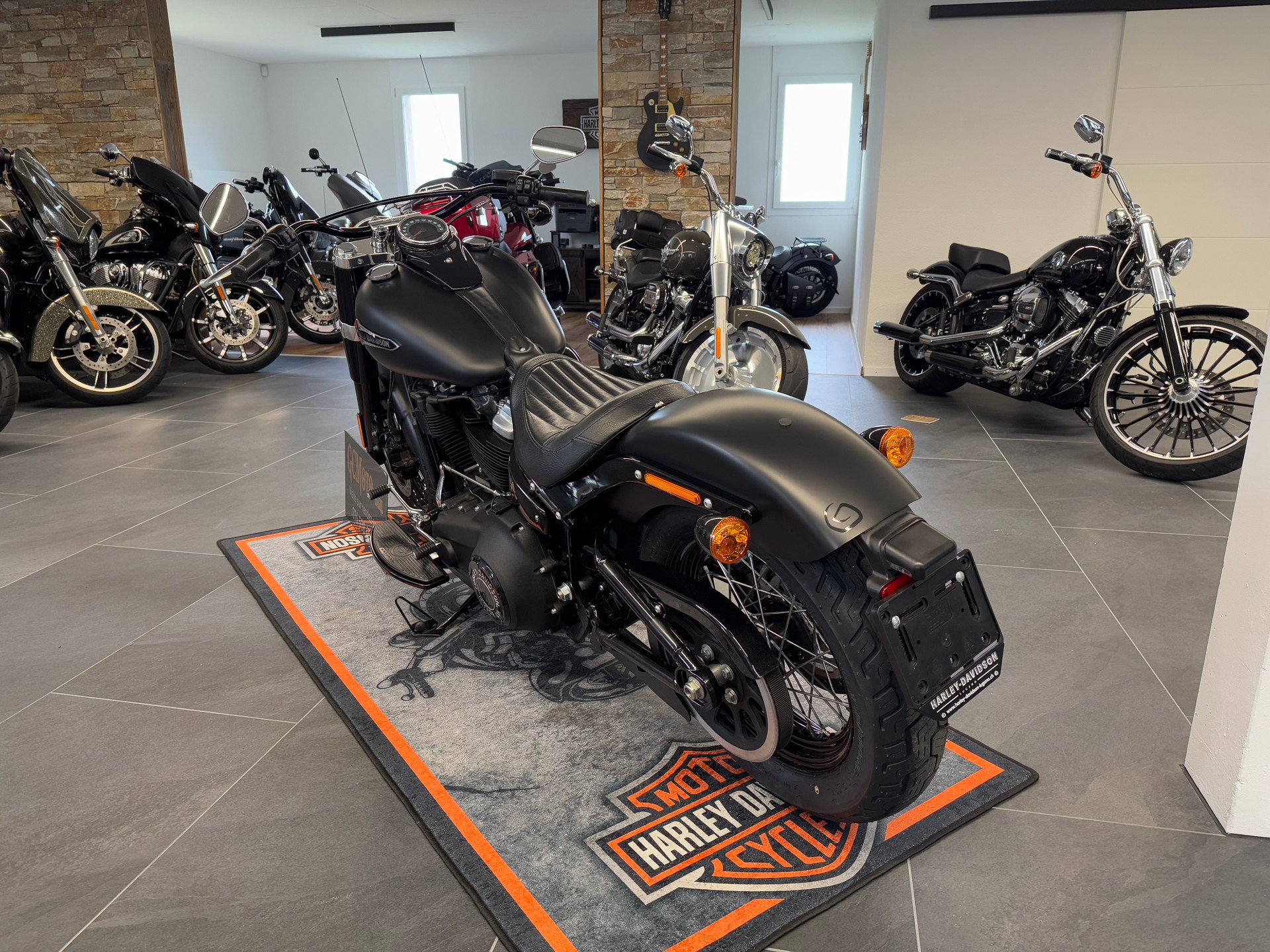 HARLEY-DAVIDSON FLSL Softail Slim 107 ABS (35kW Possible)-image-5