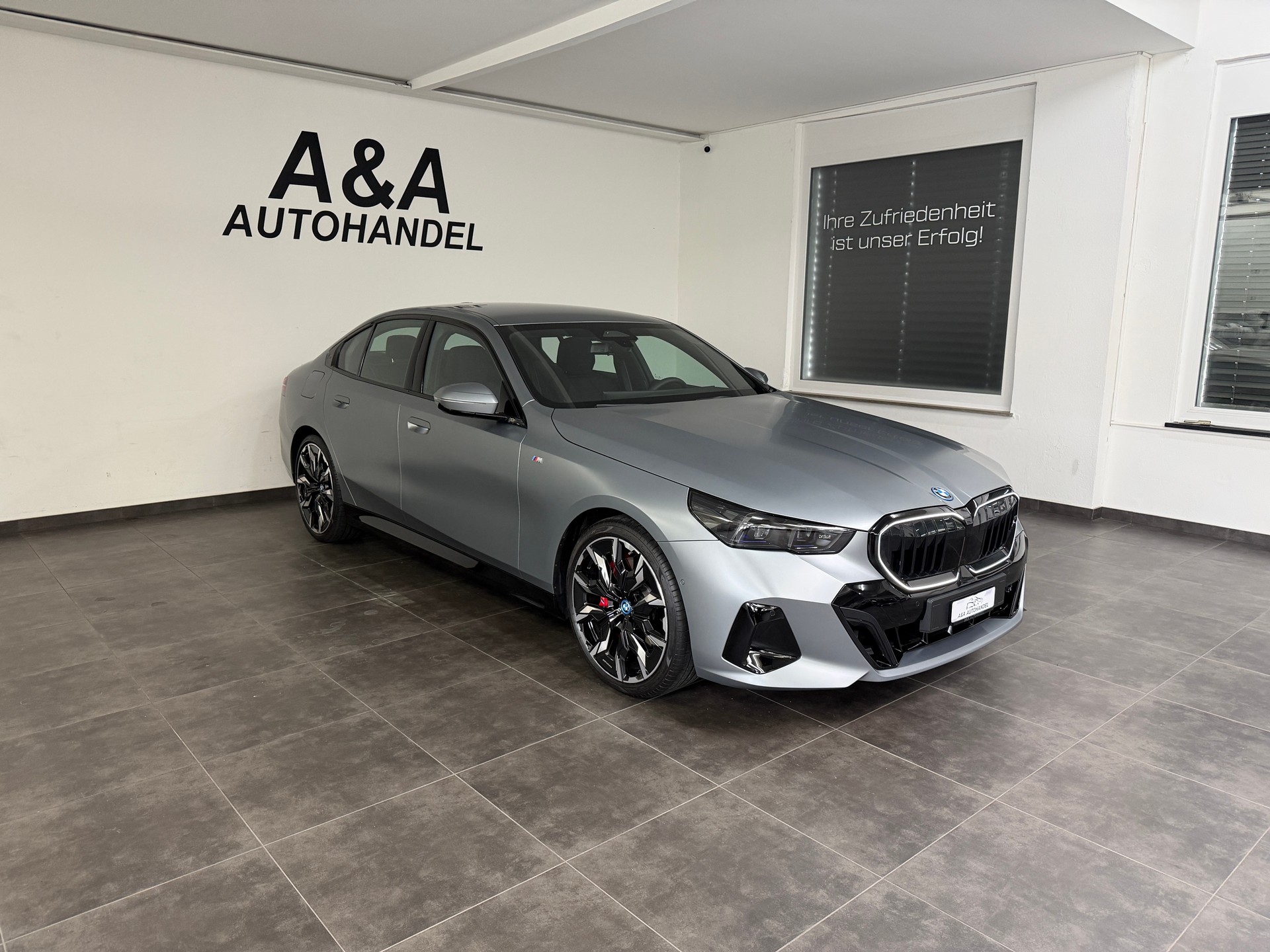 BMW 550e xDrive M Sport Pro Steptronic