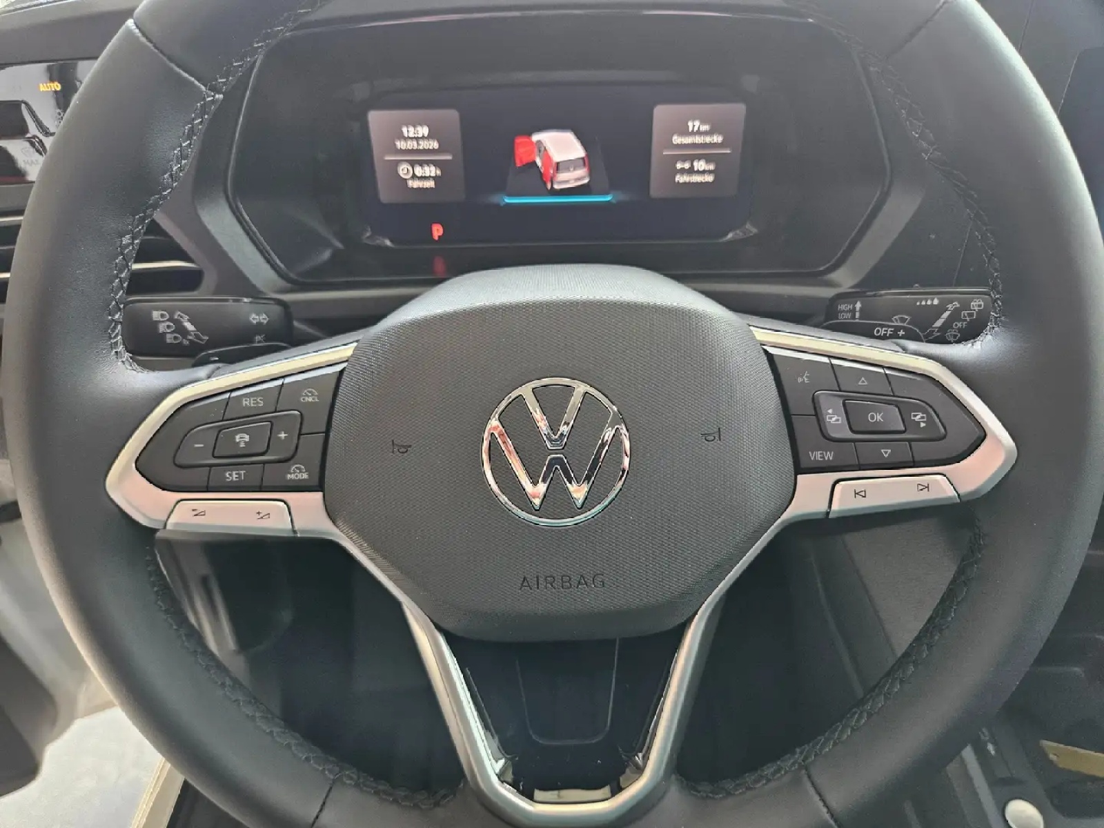 VW Caddy 1.5 TSI Plug in Hybrid Edition DSG-image-14