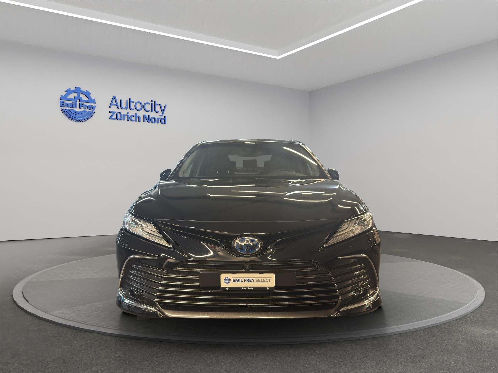 TOYOTA Camry 2.5 HSD Premium-showroom-element-1