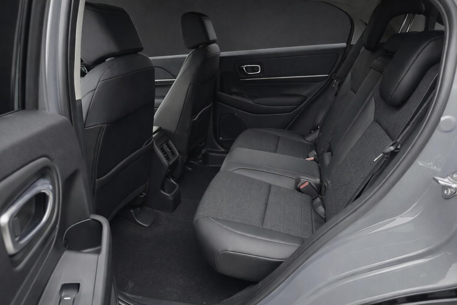 HONDA HR-V 1.5i-MMD Advance CVT-image-10