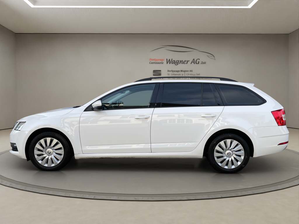 SKODA Octavia Combi 2.0 TDI 150 Ambition DSG-showroom-element-1