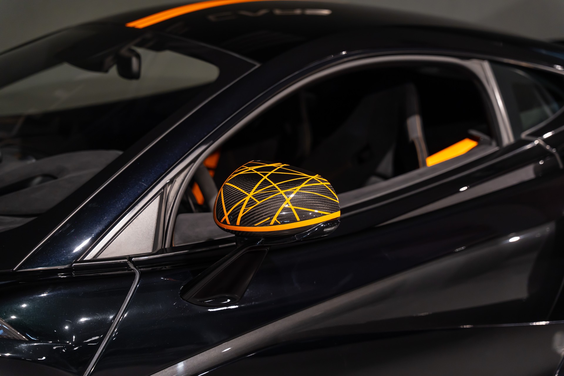 McLAREN 600LT-image-10
