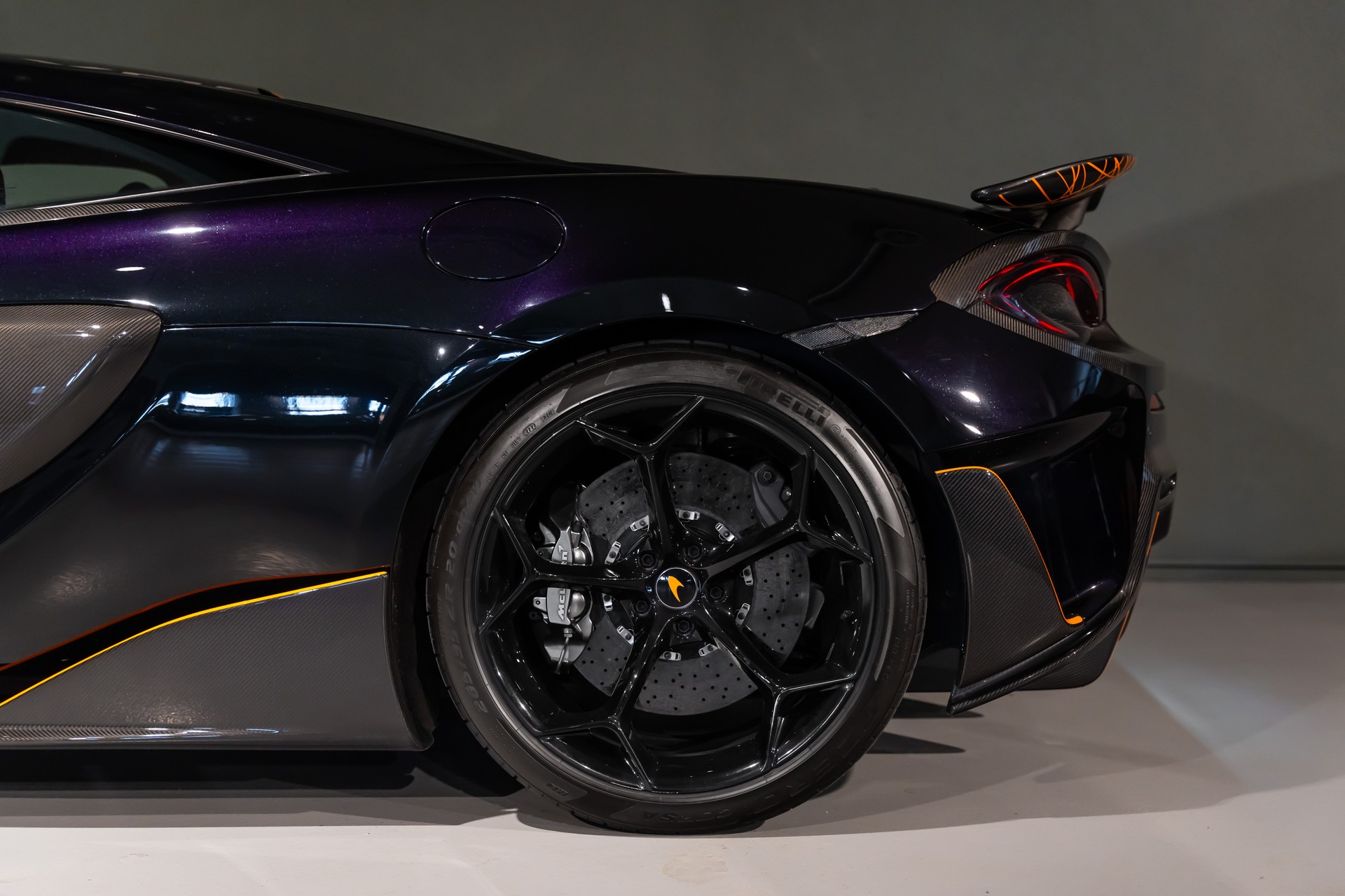 McLAREN 600LT-image-5