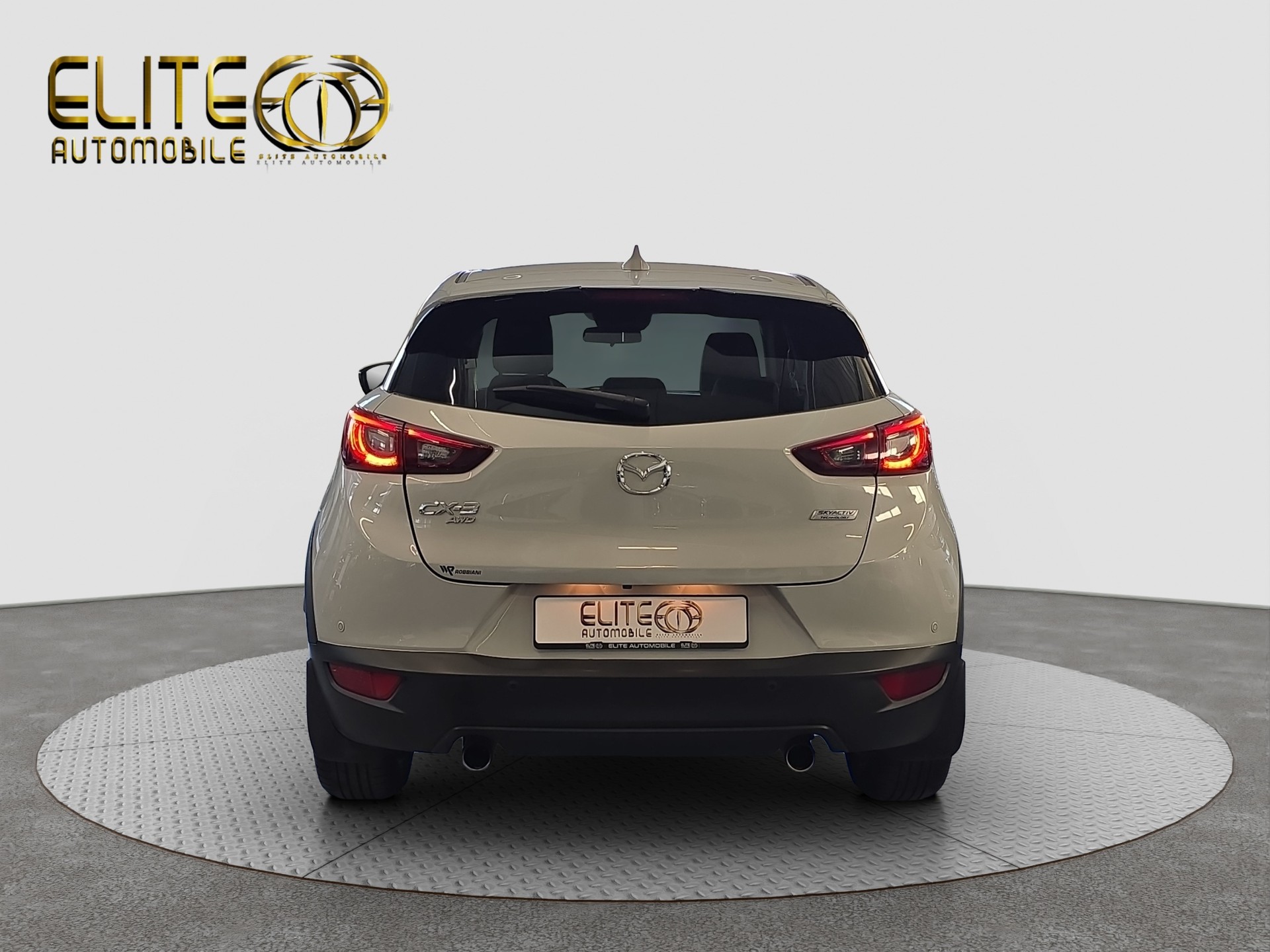 MAZDA CX-3 2.0 Revolution AWD Skyactiv Drive-image-6