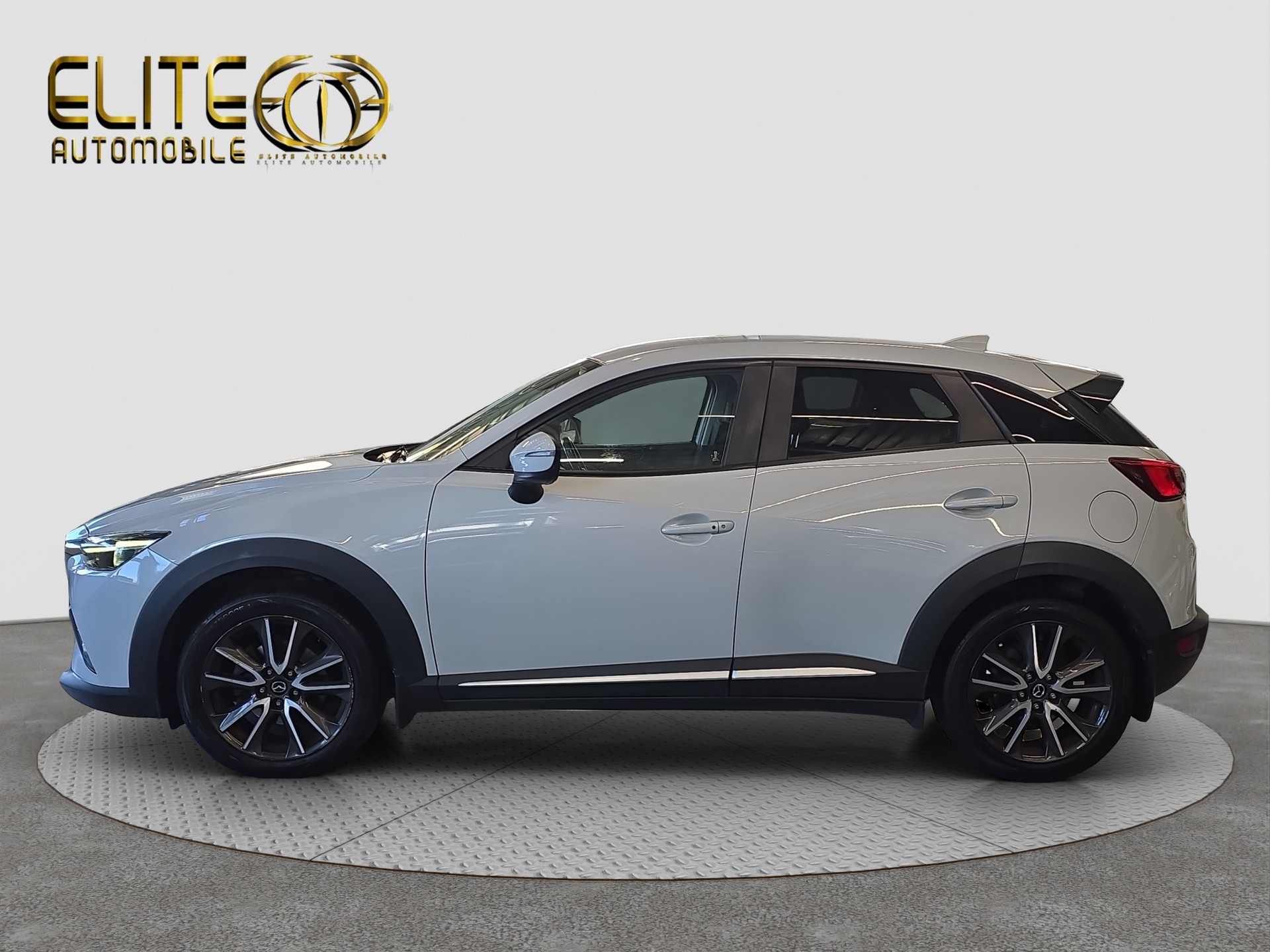 MAZDA CX-3 2.0 Revolution AWD Skyactiv Drive-image-4