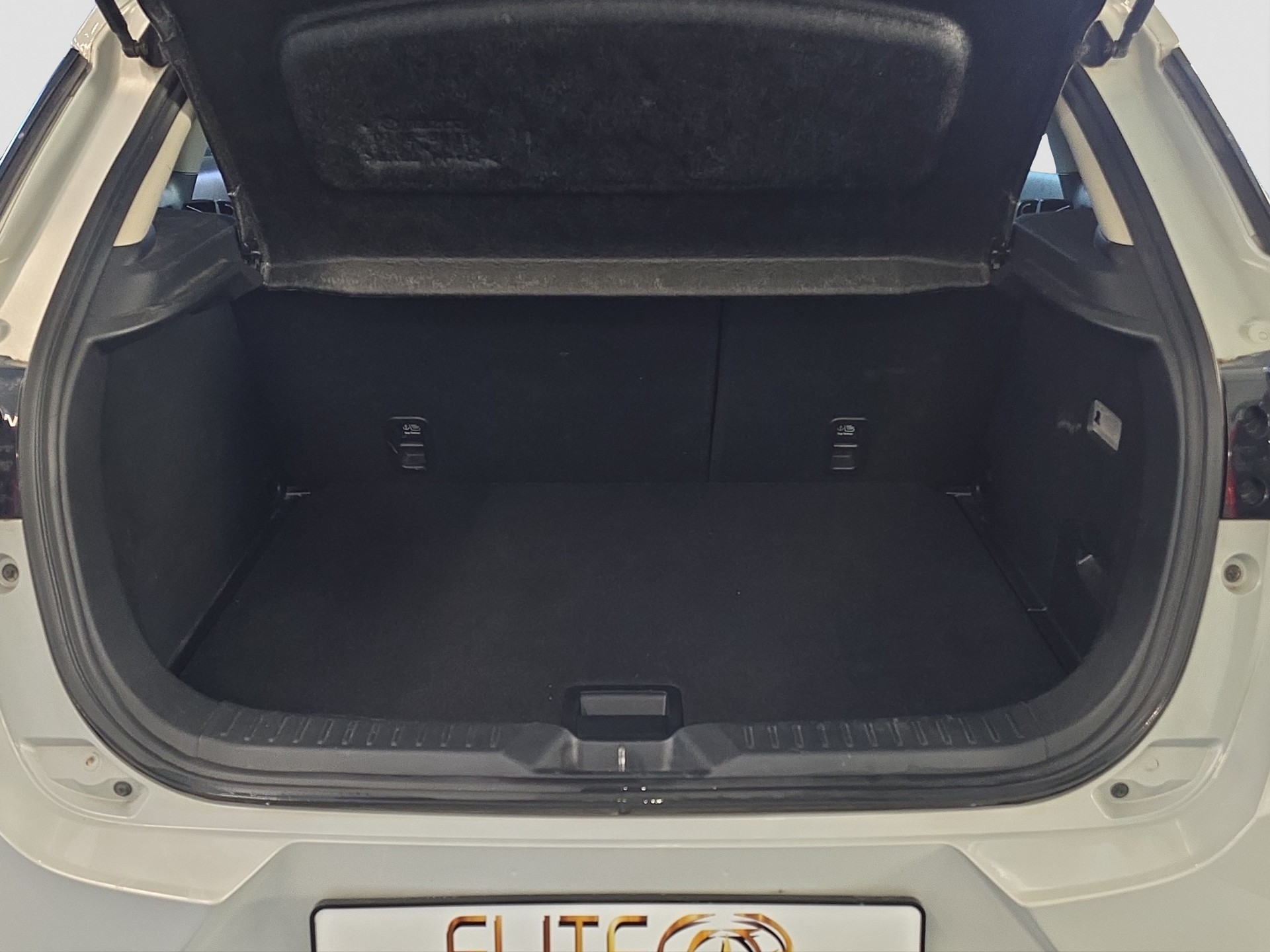 MAZDA CX-3 2.0 Revolution AWD Skyactiv Drive-image-8