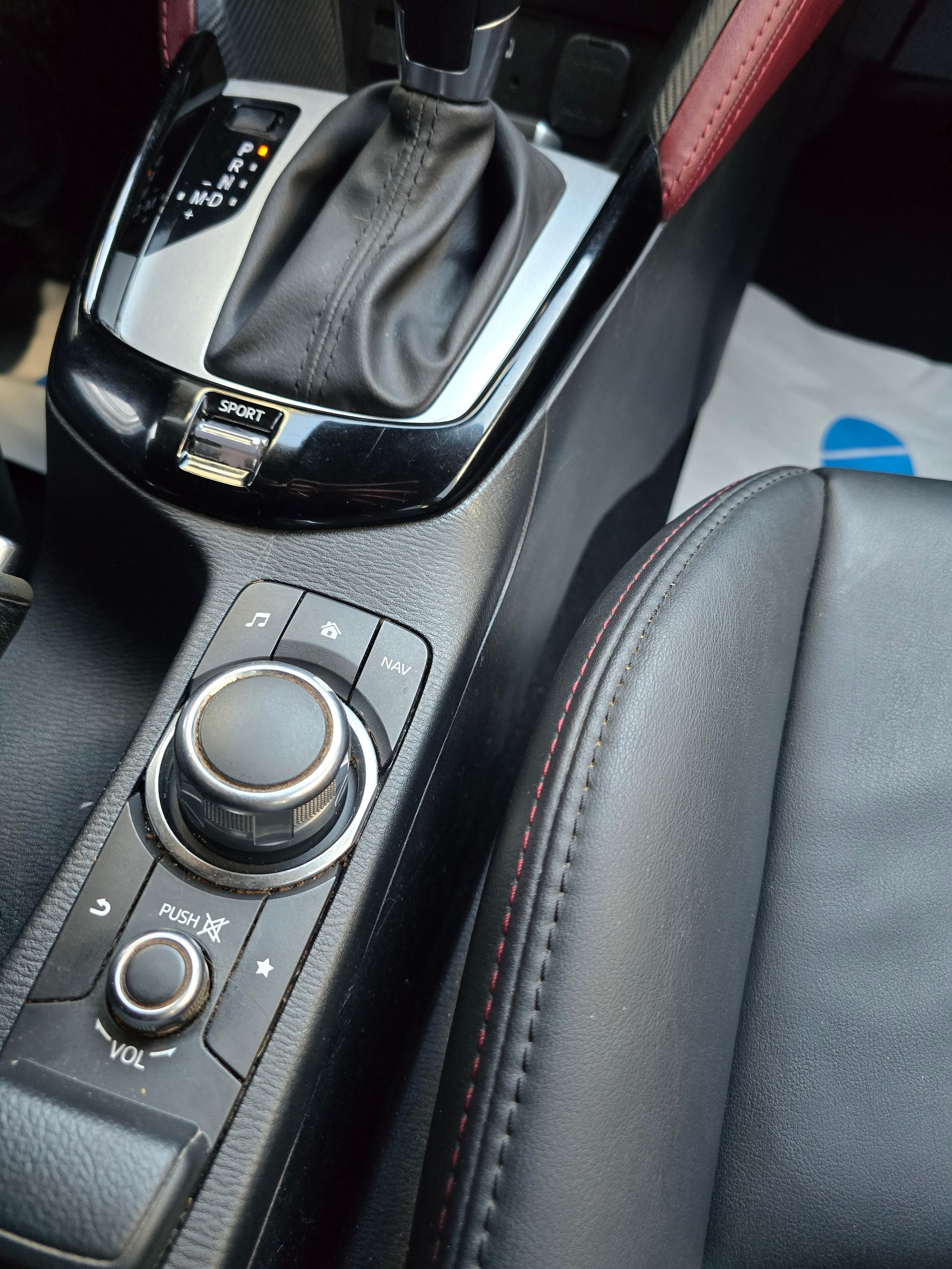 MAZDA CX-3 2.0 Revolution AWD Skyactiv Drive-image-14