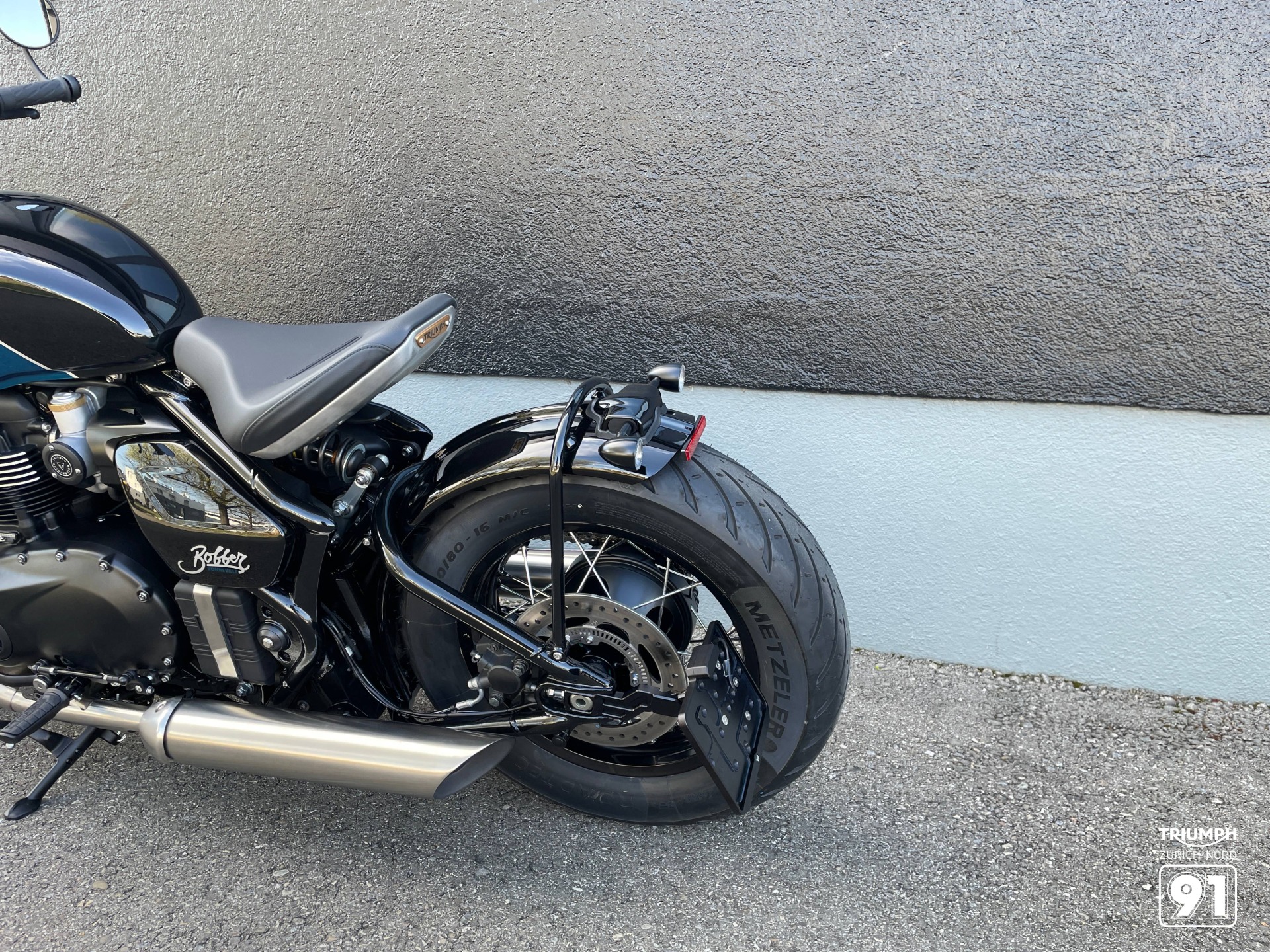 TRIUMPH Triumph Bonneville Bobber 1200-image-7