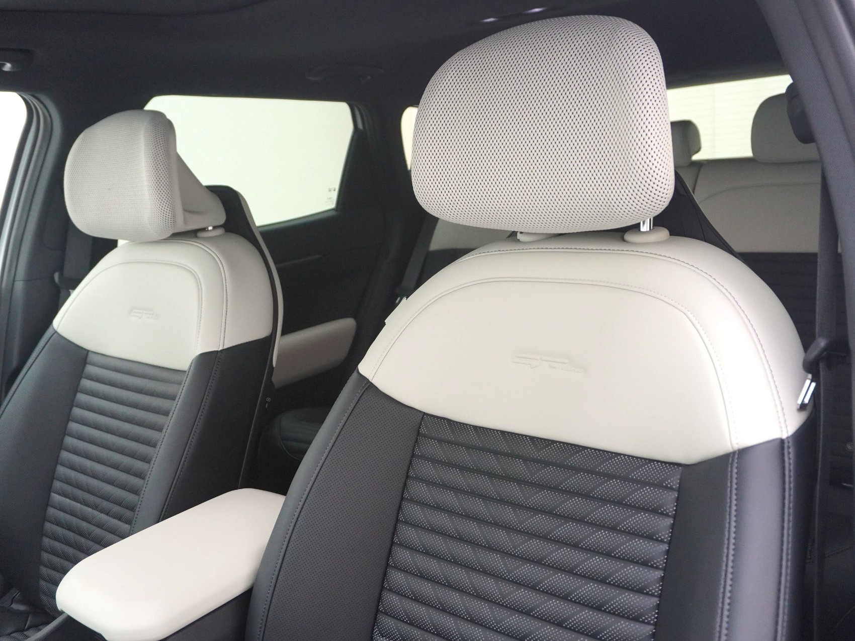 KIA EV4 81 kWh GT-Line-image-12