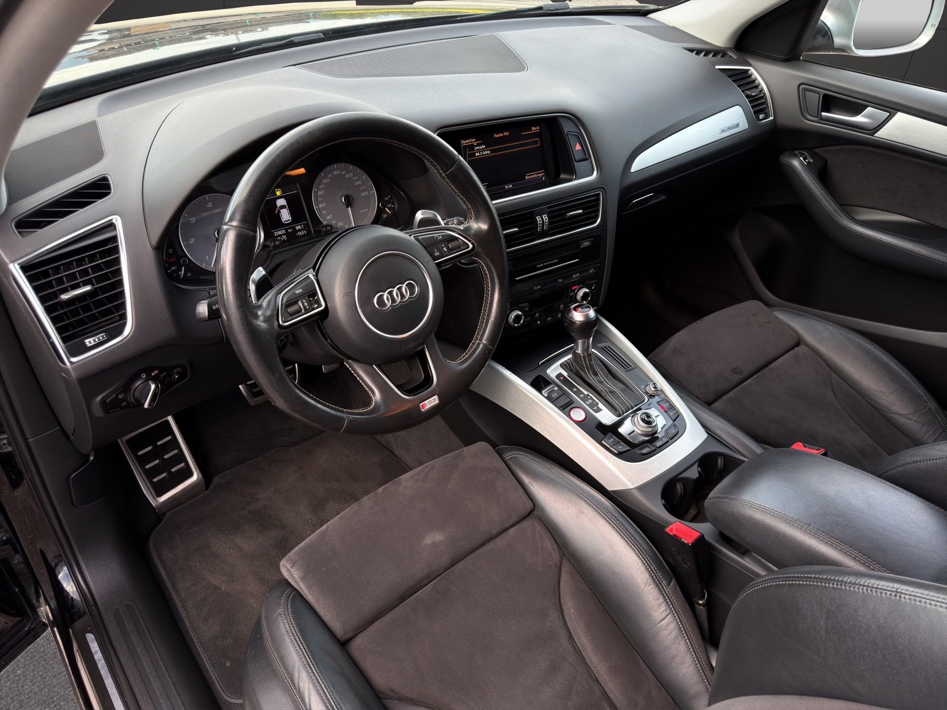AUDI SQ5 3.0 TDI quattro tiptronic-image-9