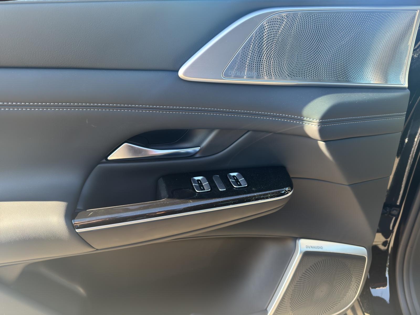 XPENG G9 Performance AWD-image-14