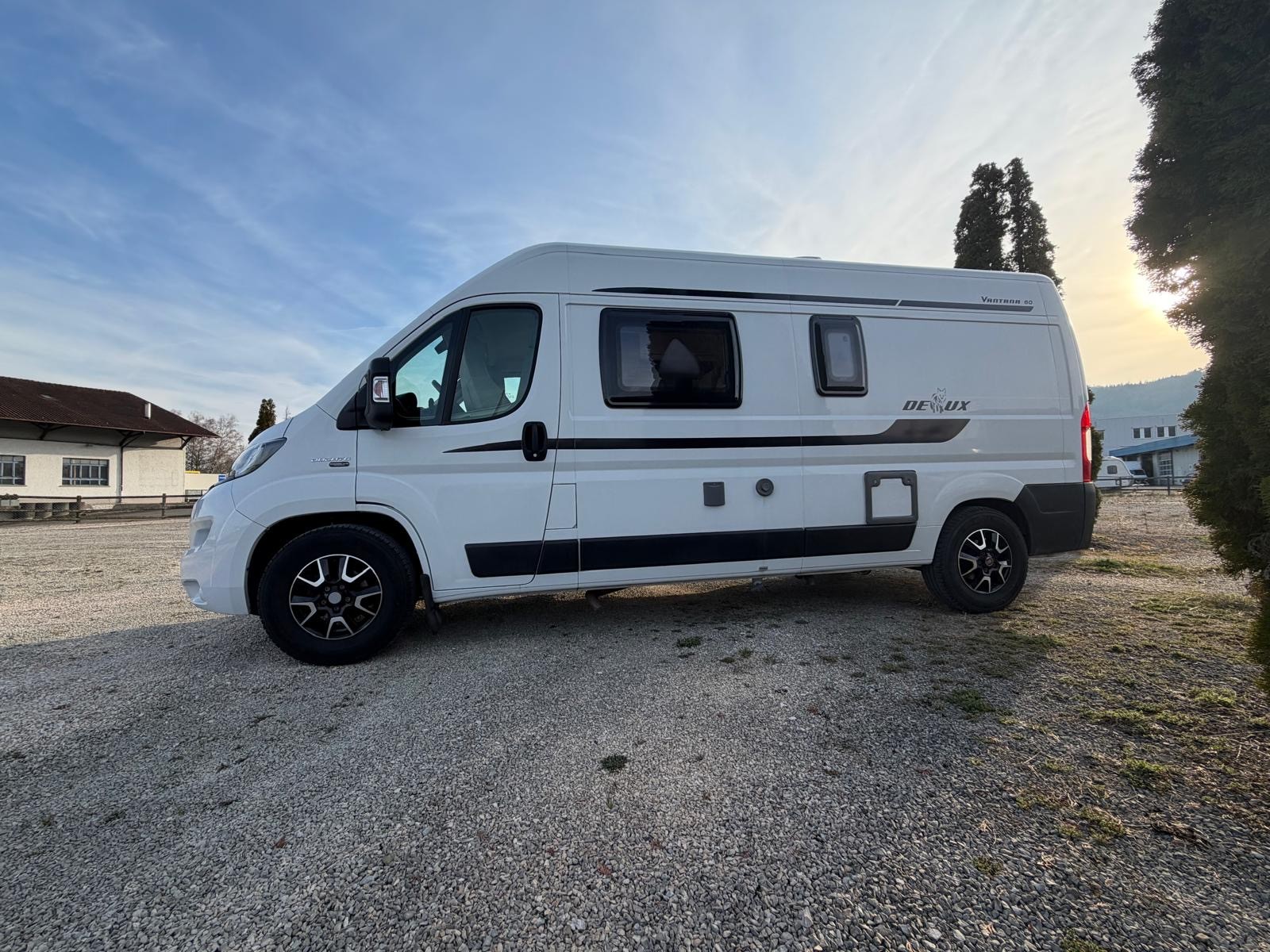 FIAT ***2.3JTD 140PS HOBBY VANTANA K60FT DE LUXE***6.METER-LANG***QUERBETT***TOP-PREIS***-image-1