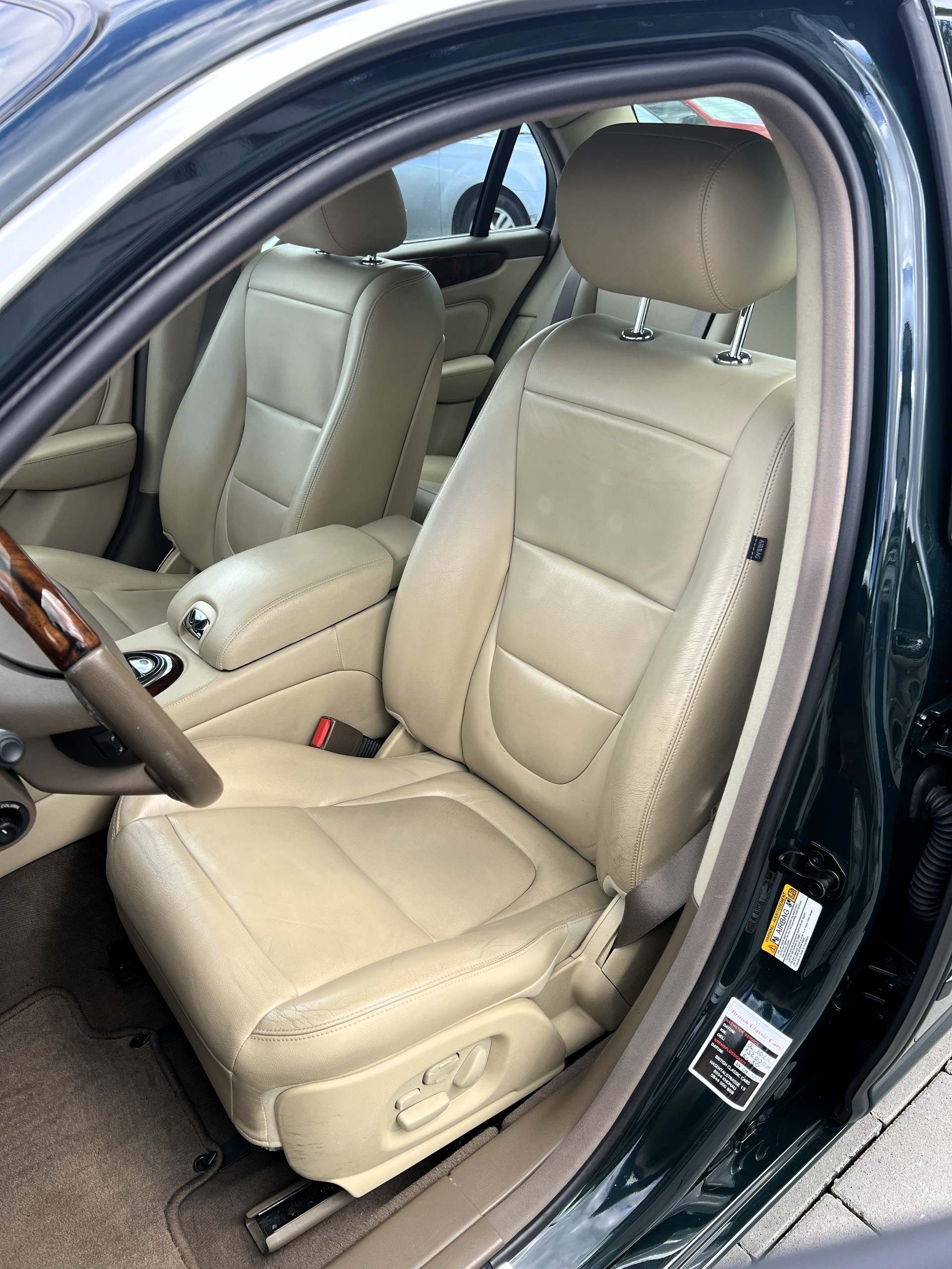 JAGUAR XJ8 3.5 V8 Classic-image-16