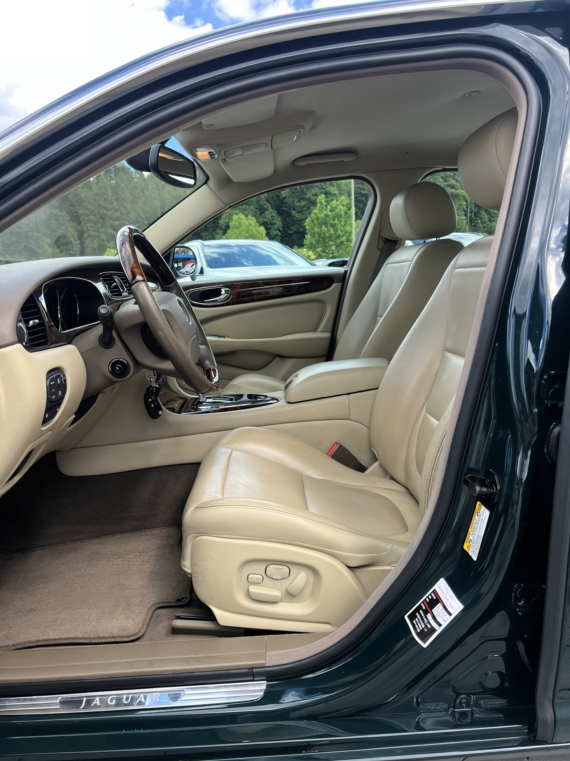 JAGUAR XJ8 3.5 V8 Classic-image-17