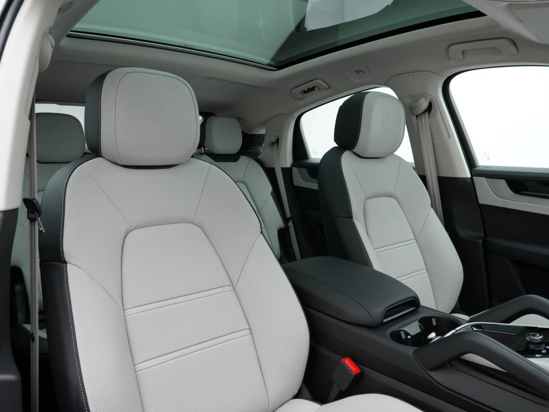 PORSCHE Cayenne S Coupé-image-26