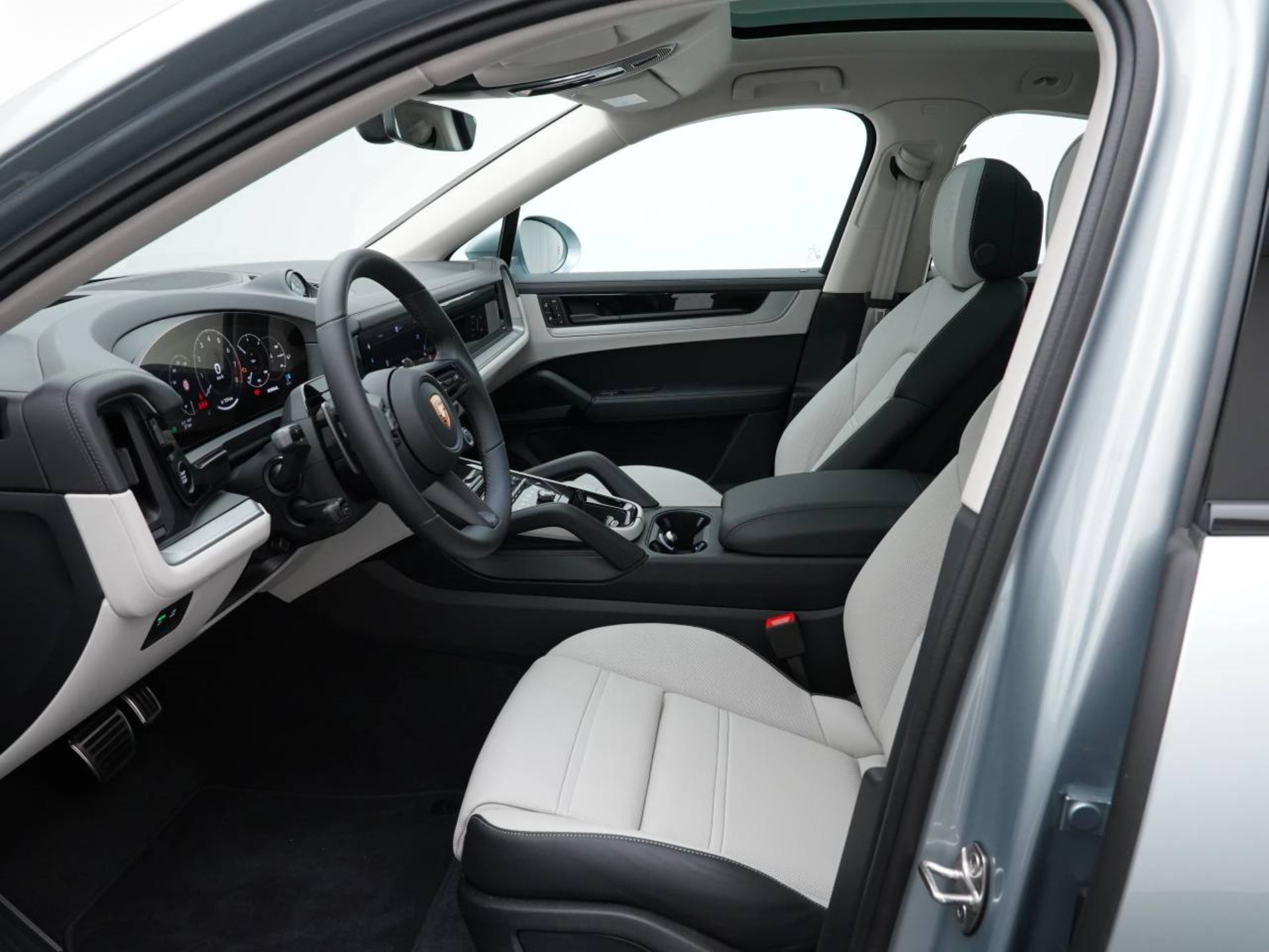 PORSCHE Cayenne S Coupé-image-4