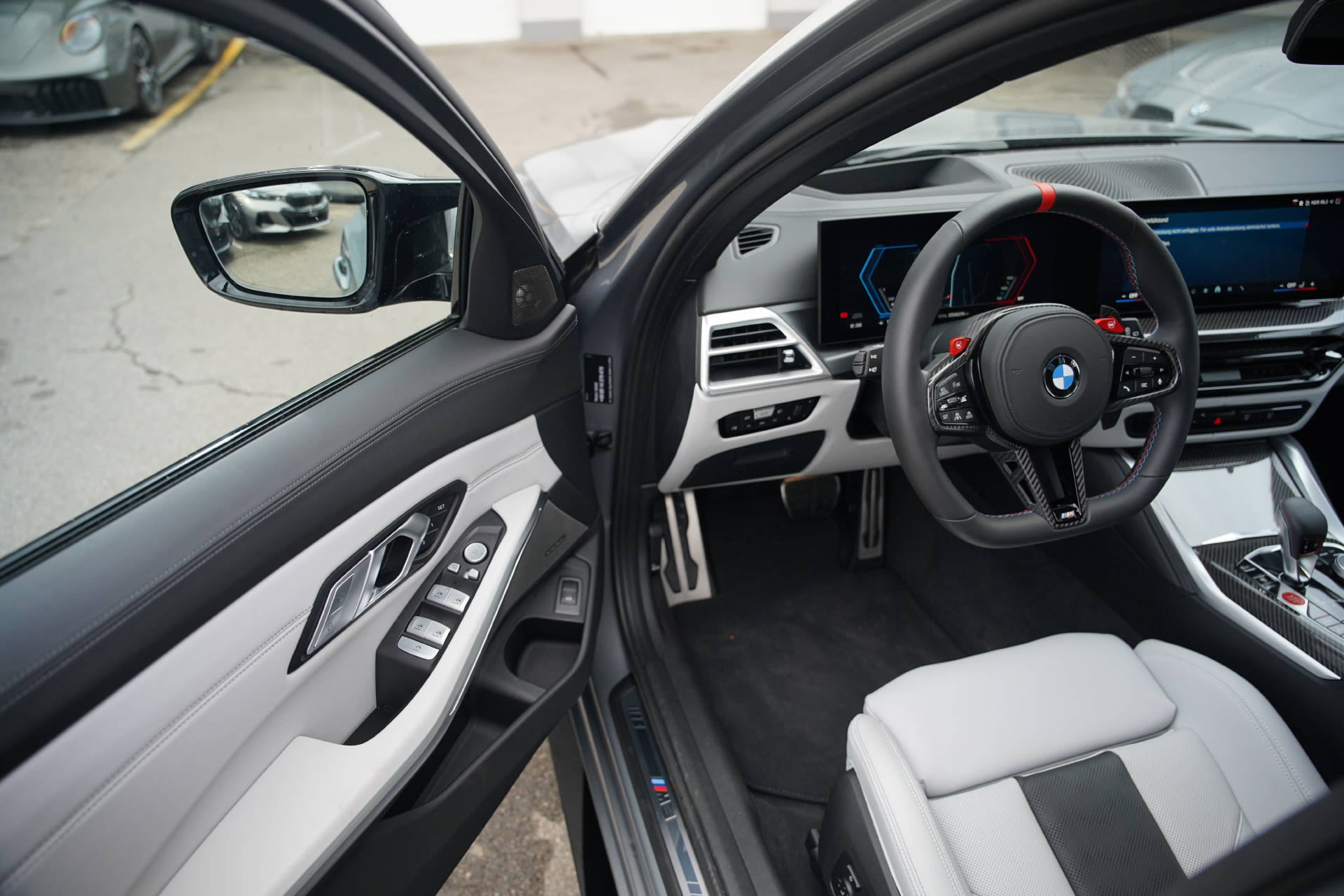 BMW M3 Touring xDrive Competition M LCI-image-8