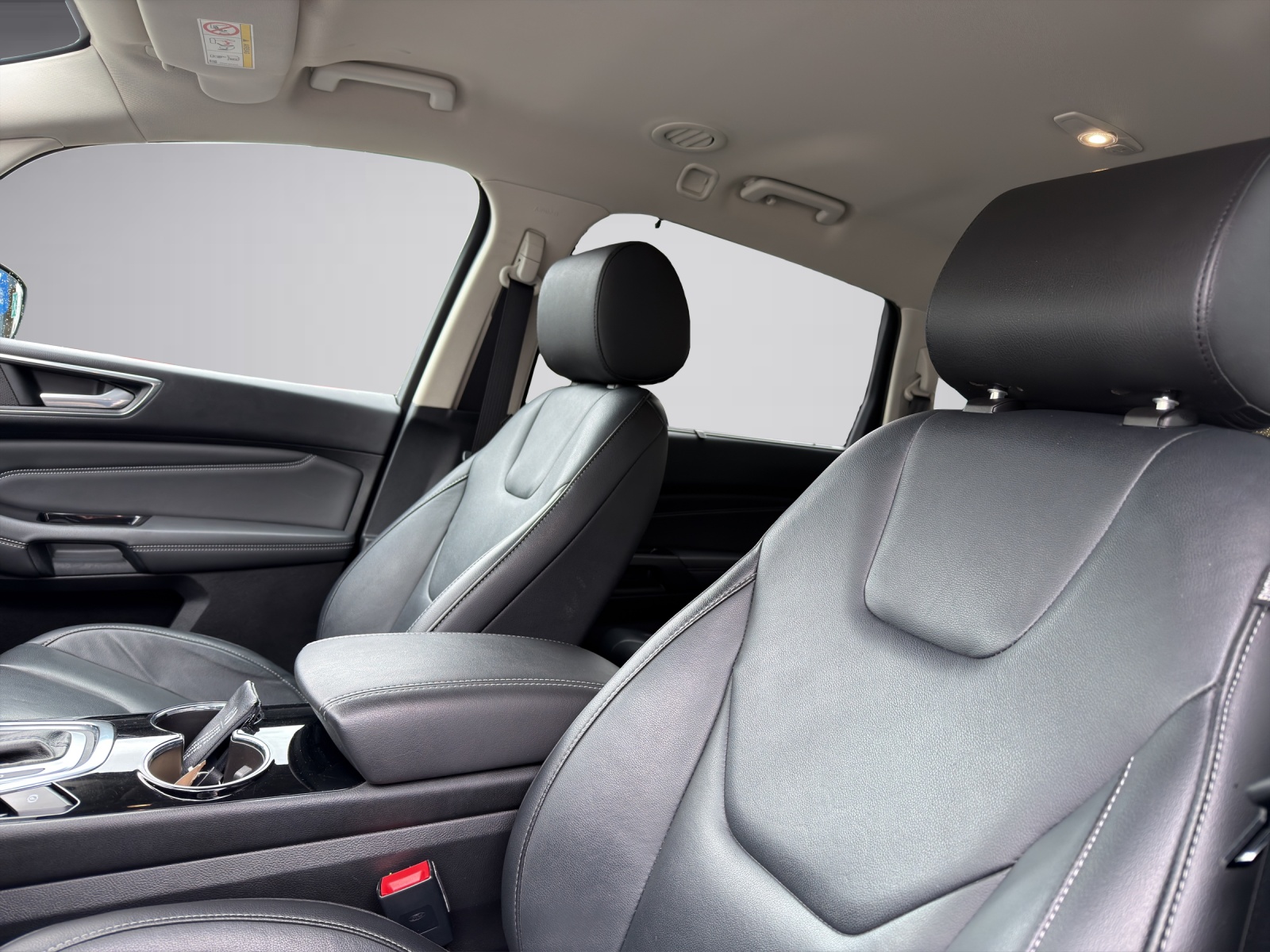 FORD S-Max 2.0 TDCi 180 Titanium FPS 4x4-image-9