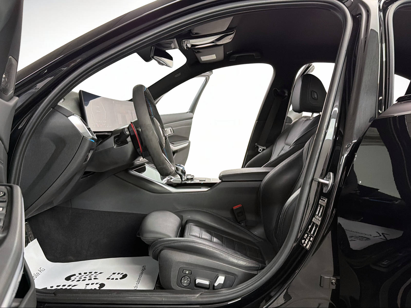 BMW M340i xDrive 374PS BLACK SAPPHIRE 48V Steptronic / 360° Kamera / Komfortzugang / H&K Soundsystem / Leder /-image-5