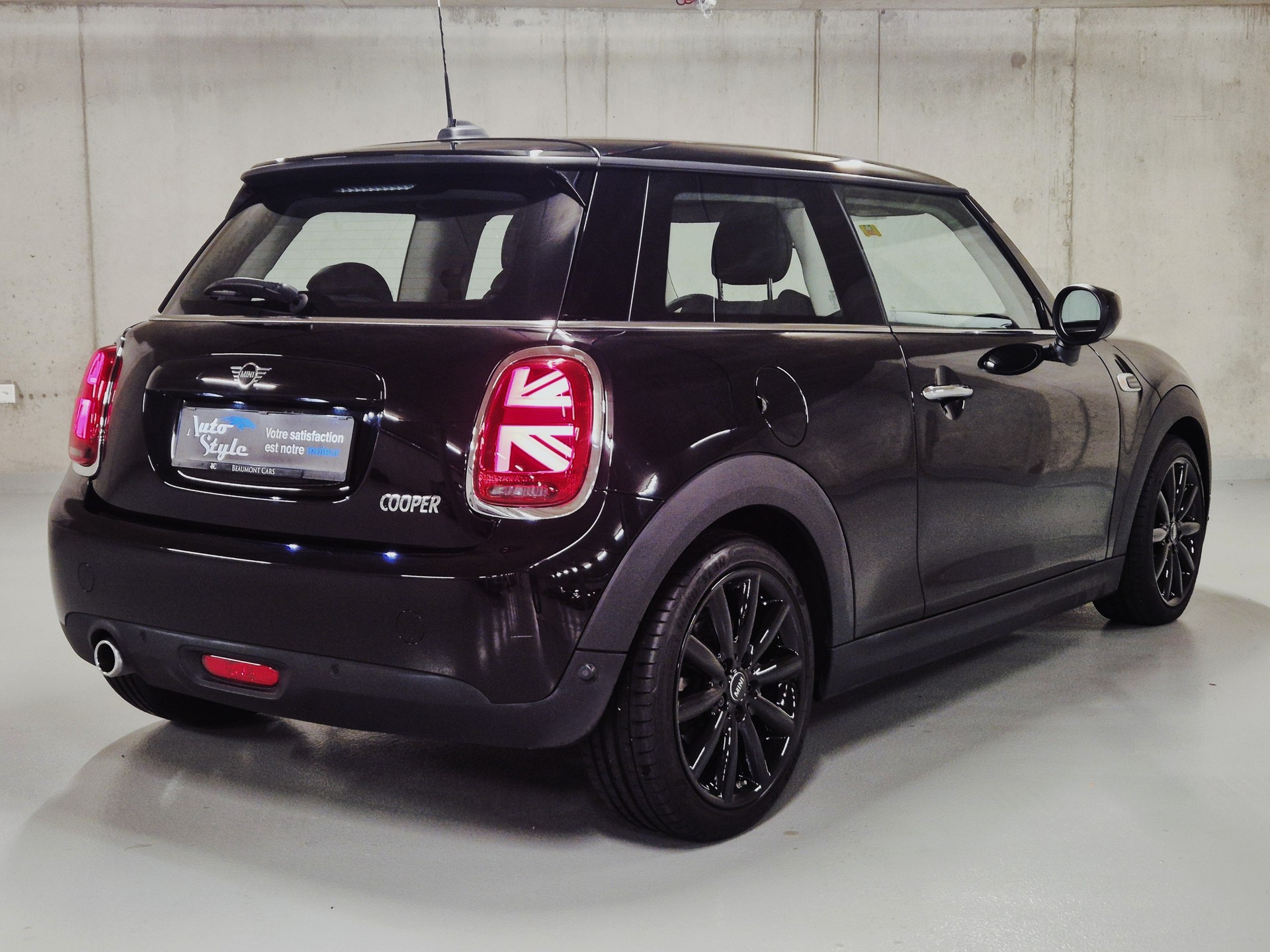 MINI Cooper Steptronic DKG-image-5