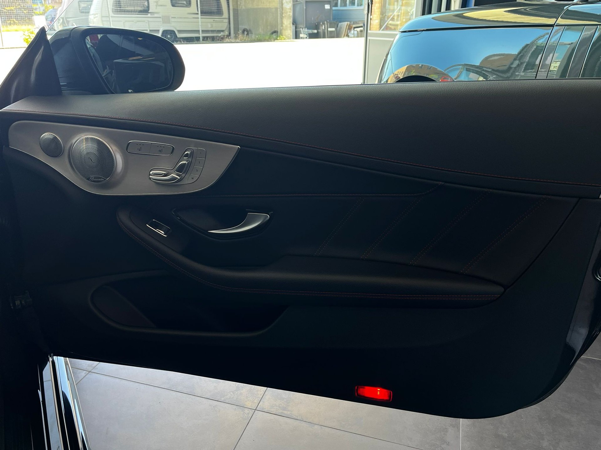 MERCEDES-BENZ C 43 AMG 4Matic 9G-tronic-image-24