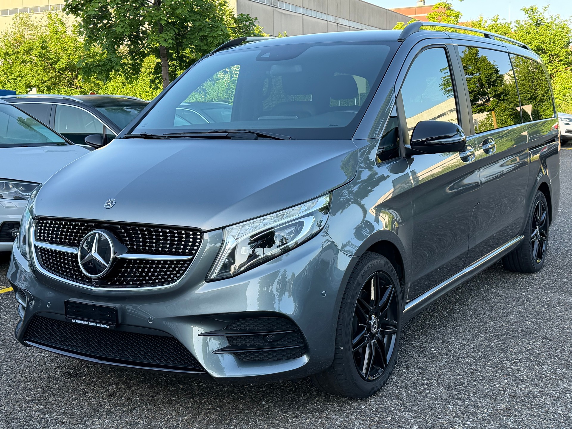 MERCEDES-BENZ V 300 d lang Avantgarde 4Matic 9G-Tronic